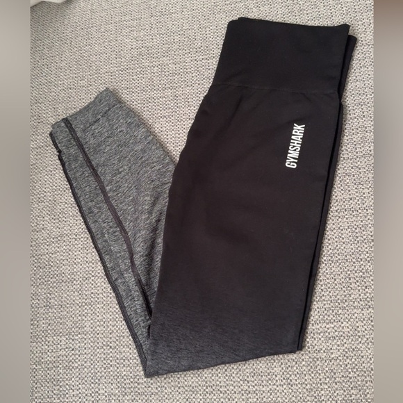 Gymshark Black Ombre Leggings - Picture 4 of 4